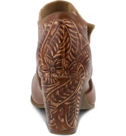 L'Artiste By Spring Step Toolie Brown Leather (Women's) -Fashion Shoe Store 005b4139 544a 4dcc 9cbe 250089815a22