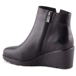 AquaDiva Tulip Waterproof Boot Black (Women's) -Fashion Shoe Store AD1244BLK 1