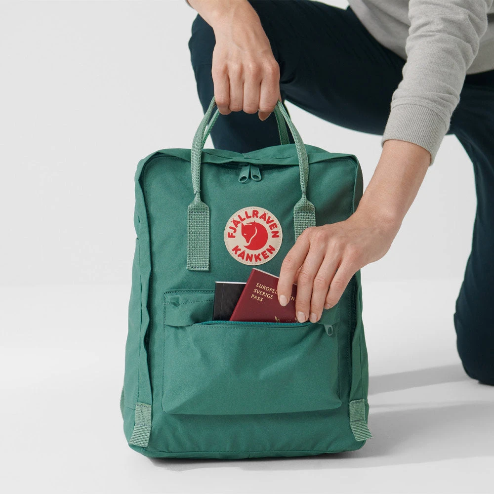 FJÄLLRÄVEN Fjällräven Kånken Ochre Backpack (Unisex) 5 FJÄLLRÄVEN Fjällräven Kånken Ochre Backpack (Unisex) - Image 5